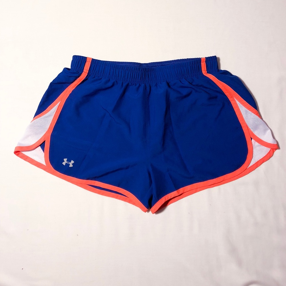 Under Armour short